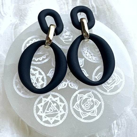 Maxi/Statement/Gold and black acrylic chunky hoops/fashion earrings - Picture 1 of 5